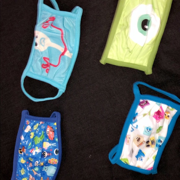 Disney 4 pack different styles Small and Medium - Picture 6 of 12